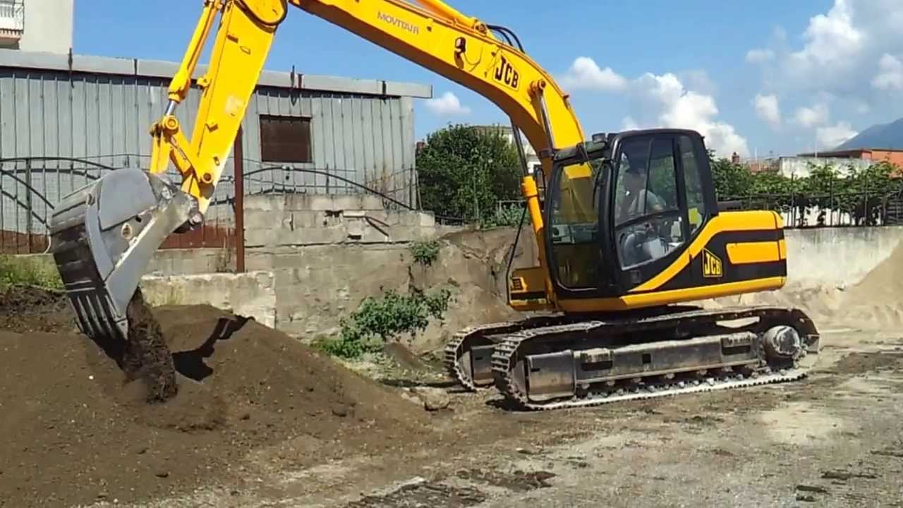 Conduzione di Escavatori idraulici, Caricatori frontali e Terne (Aula + Pratica 16 ore)